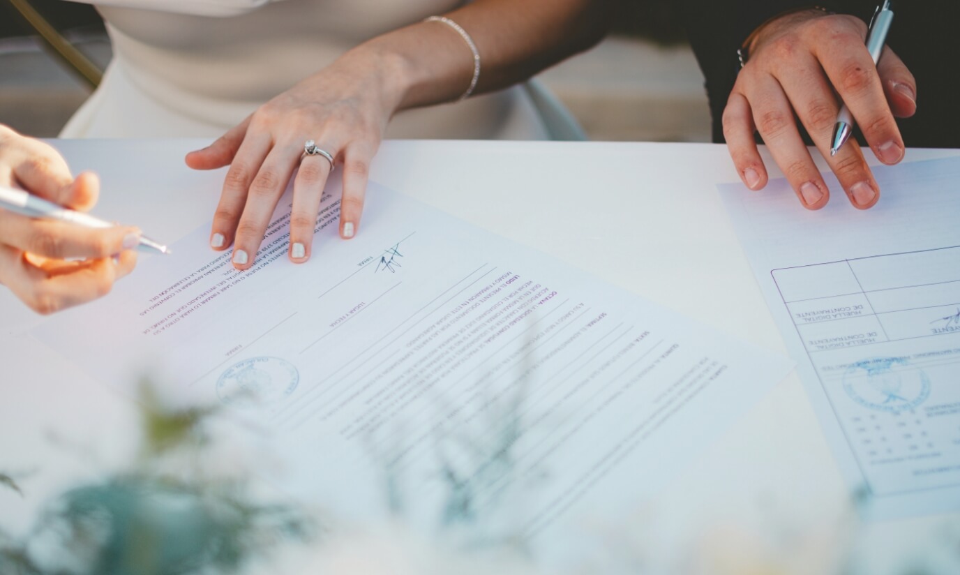 Pratiche e documenti per matrimoni civili e religiosi